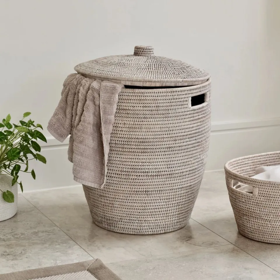 Exquisitely Rattan Laundry Hamper Basket Handicraft